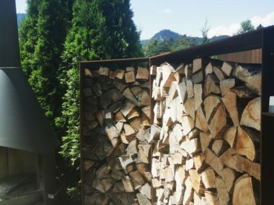 Sicht und Windschutz Metallgestell für Holz.jpg