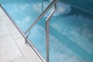 Treppengeländer für Pool